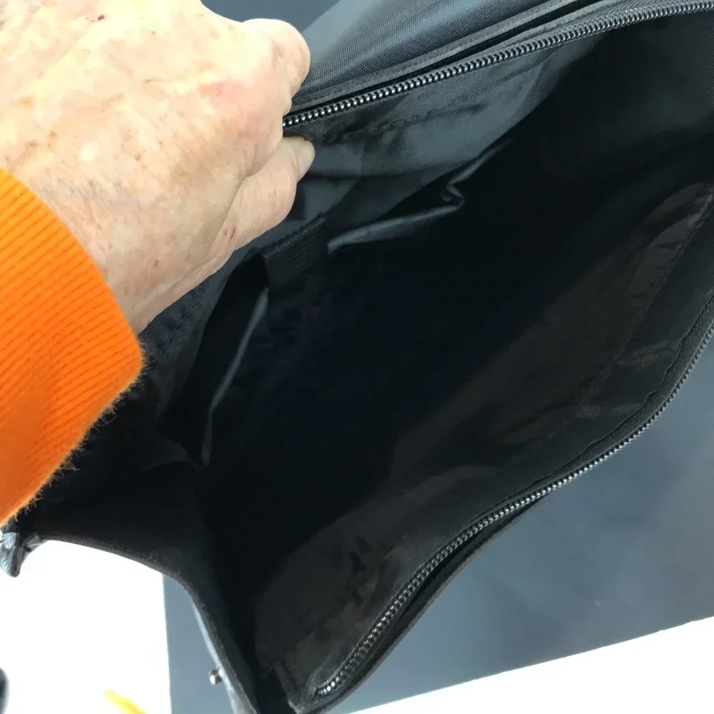 Monat Vinyl Messenger Bag